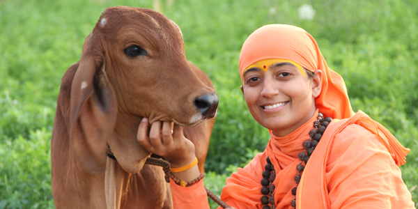 गौ सेविका साध्वी श्रद्धा गोपाल सरस्वती दीदी जी